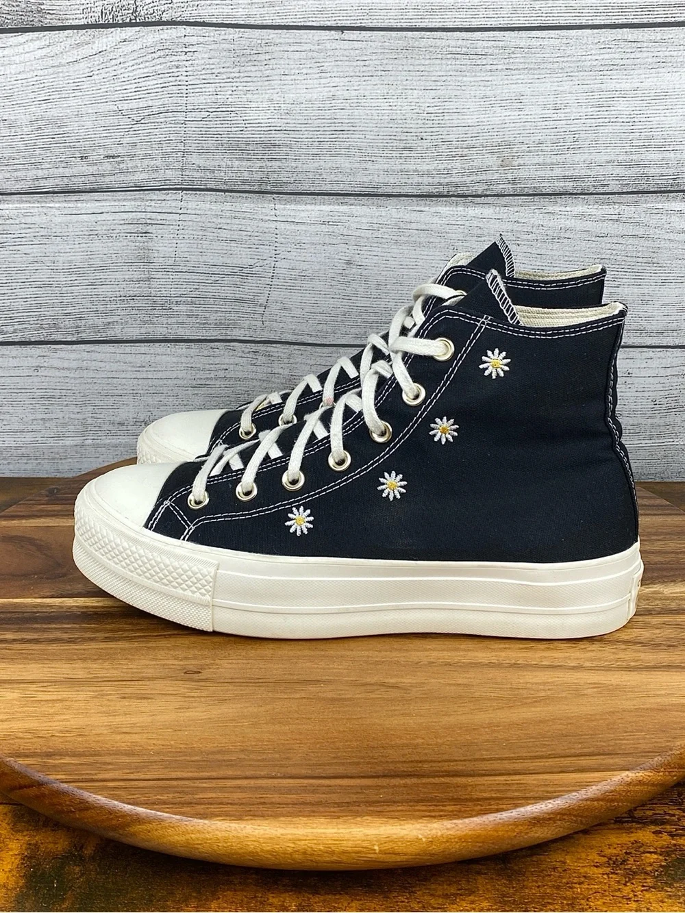 Converse Chuck Taylor All Star Lift Platform Hi Festival Florals Women’s Size 10